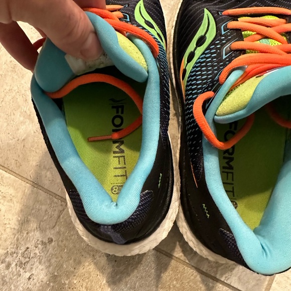 Saucony Triumph 18 M’s 10.5 Running Shoe - Picture 5 of 14